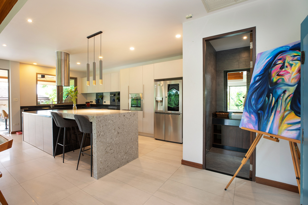 luxury villas phuket